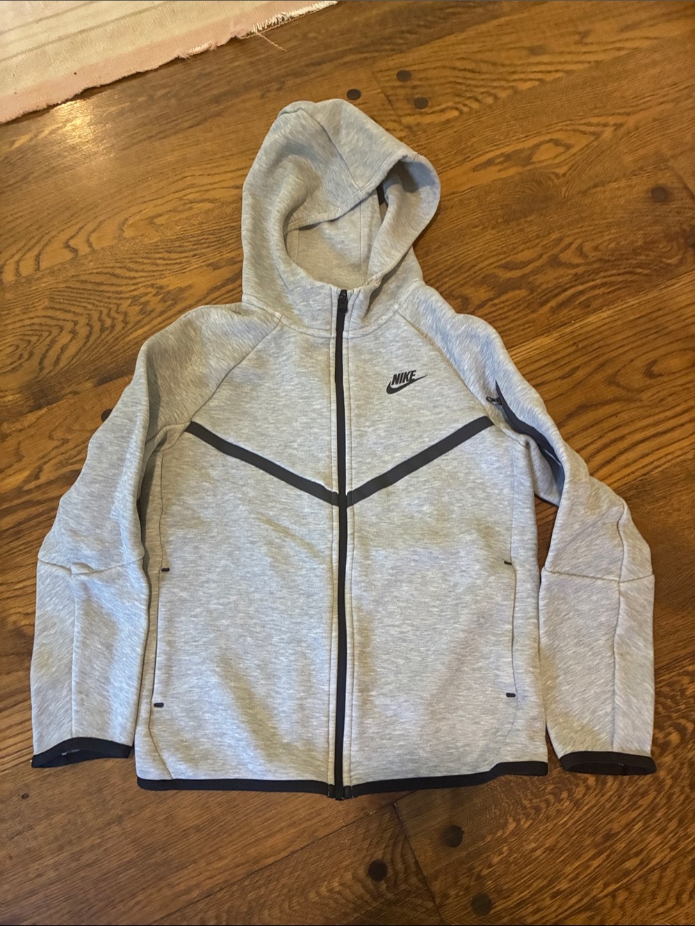 Nike Sportswear Tech Kids Light Gray Full-Zip Hoodie with Black Accents